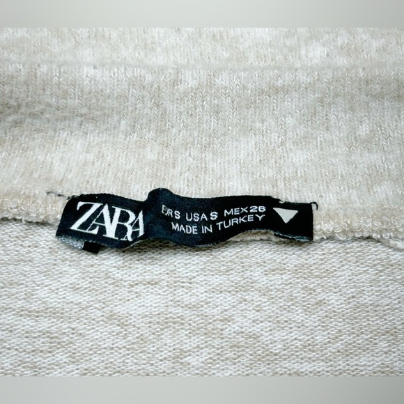 Zara Soft Balloon Shoulder Pearl Detail Sweater Oatmeal Size Small - Picture 6 of 7